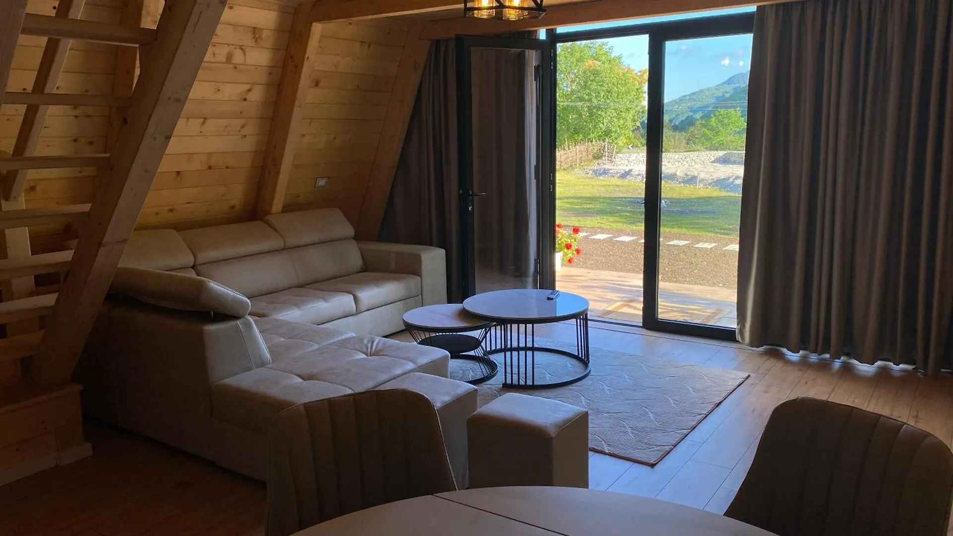 Monark Villas Shkoder